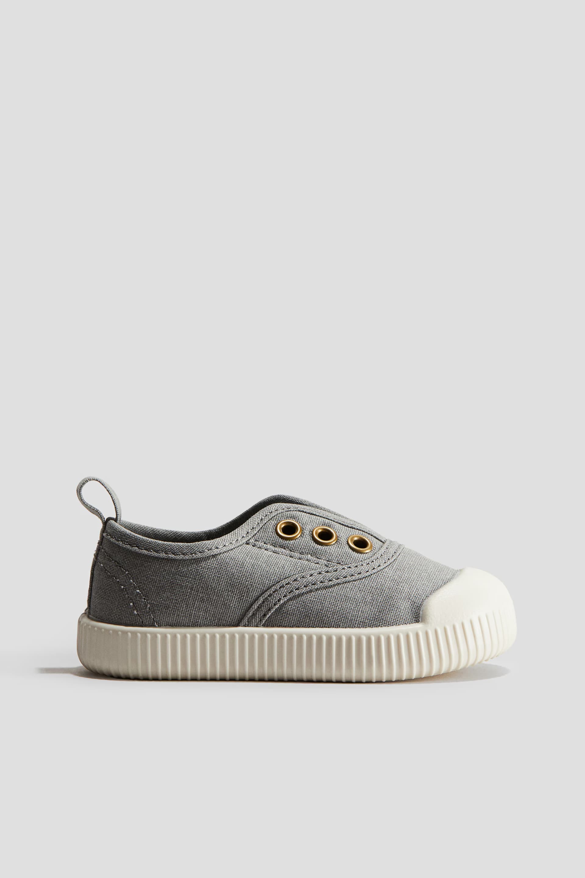 Canvas trainers
